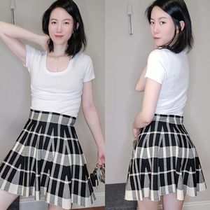 HESPERUS Cute Sweater Pattern Skirt Size S/M